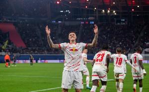 天空体育：莱比锡尚未回应纽卡的最新报价，曼联仍在讨论是否介入