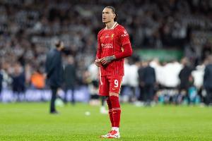 记者：那不勒斯此前对努涅斯的报价太低，且要到2026年才付款