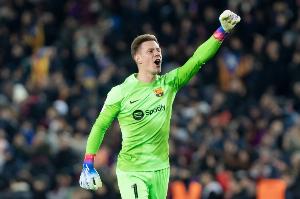 每体：巴萨队医希望去特尔施特根家中评估其伤情，被球员拒绝