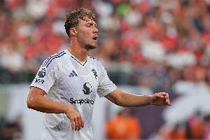 记者：那不勒斯了解霍伊伦转会交易条件，可能几小时内正式报价