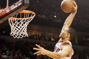 蒂格发问：若罗伊没受伤 他在开拓者队史的地位是否超利拉德