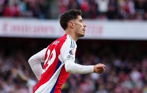 罗马诺：哈弗茨膝盖受伤&几小时内评估伤情，阿森纳考虑引援