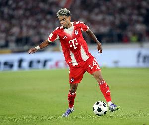 1球2助！路易斯-迪亚斯是哈兰德之后首位德甲首秀参与3球的球员