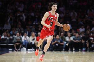 大球：希望吉迪能够留在公牛 下赛季他们会有很好的士气