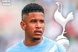 罗马诺：热刺愿为萨维尼奥支付超7000万欧，关窗前尽全力达成交易