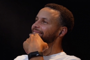 库里：22年夺冠对我来说是一种解脱 在那之后一切都豁然开朗了