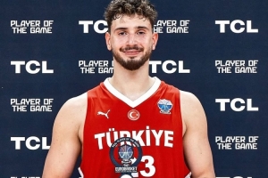 16分8板7助&对位波津完全占上风！申京当选土耳其首战最佳球员