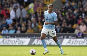 迪马：米兰已为曼城后卫阿坎吉开出合同报价，正在等待球员的回复