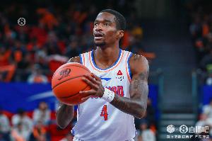 还有变数？媒体人晒萨姆纳图片：讨价还价 实现利益最大化