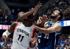 篮球也来经典对决！阿根廷力克加拿大 将与巴西争夺美洲杯冠军！