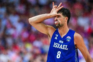 一人几乎顶一套首发！阿夫迪亚砍下23分 法国首发五人合计仅25分