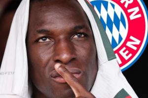 记者：杰克逊转会拜仁取得重大进展，租借+强制买断&金额尚不清楚