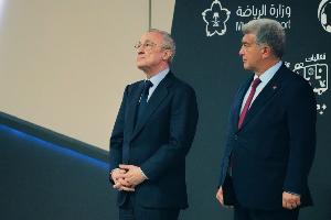 马卡：过去五年若没有杠杆，皇马亏损3.37亿欧，巴萨亏损近6亿欧