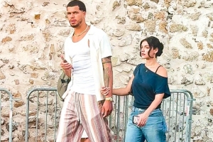 女人是你软肋？小波特：谁能坐怀不乱？历史中很多名人都栽在这