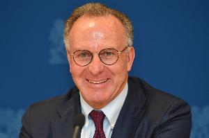 鲁梅尼格：作为球迷认为新欧冠更精彩，豪门不敢再在联赛阶段松懈