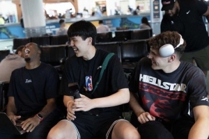 拓记：杨瀚森和克林根组双塔会比较难 不过选秀都是先选最好的