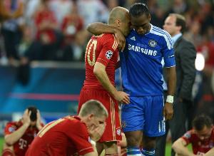 拜仁vs切尔西6次交手前者4胜2负占优，蓝军12年点球大战获胜夺冠