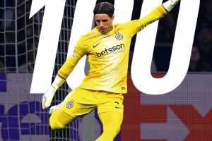 索默达成国米生涯百场里程碑，其中49场能够完成零封