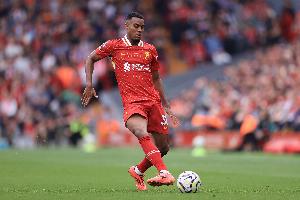 太厉害！赫拉芬贝赫上半场抢断5次全场最多，对抗成功6次队内最多