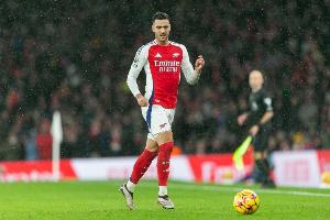 梅里诺：曼城输了两场但赛季很漫长，他们肯定会参与冠军争夺战