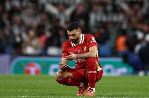 萨拉赫本赛季对水晶宫数据：4次射门0进球，错失2次重大机会+失点