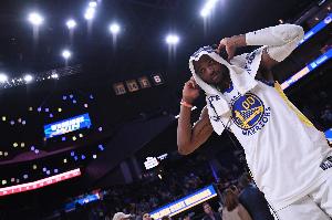 球队让步！勇士给库明加提供的新合同比之前总额提高了800万美元