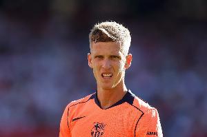 判若两人😶6000万奥尔莫10场1球，5550万欧加盟上赛季12球7助