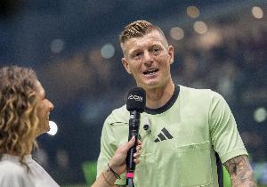 克罗斯：我认为拜仁会在明年3月、4月锁定德甲冠军，他们优势太大