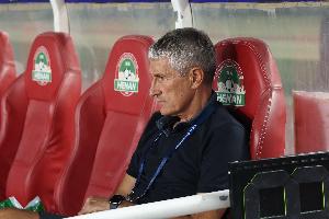 记者：国安新帅与塞蒂恩很多想法有分歧和争执，已看到问题所在